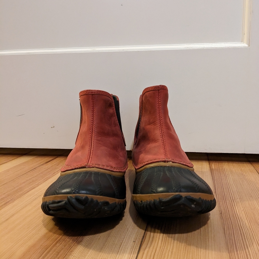 Sorel Out n About Chelsea Boots